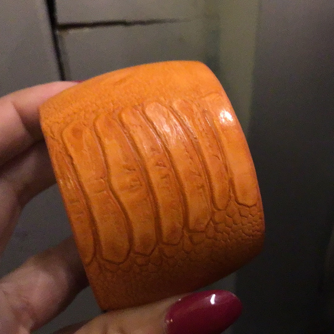 Orange cuff