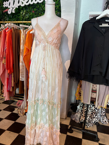 Maxi BooHoo Dress
