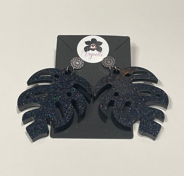 Locally Made Sparkly Leaf Earrings Size Large