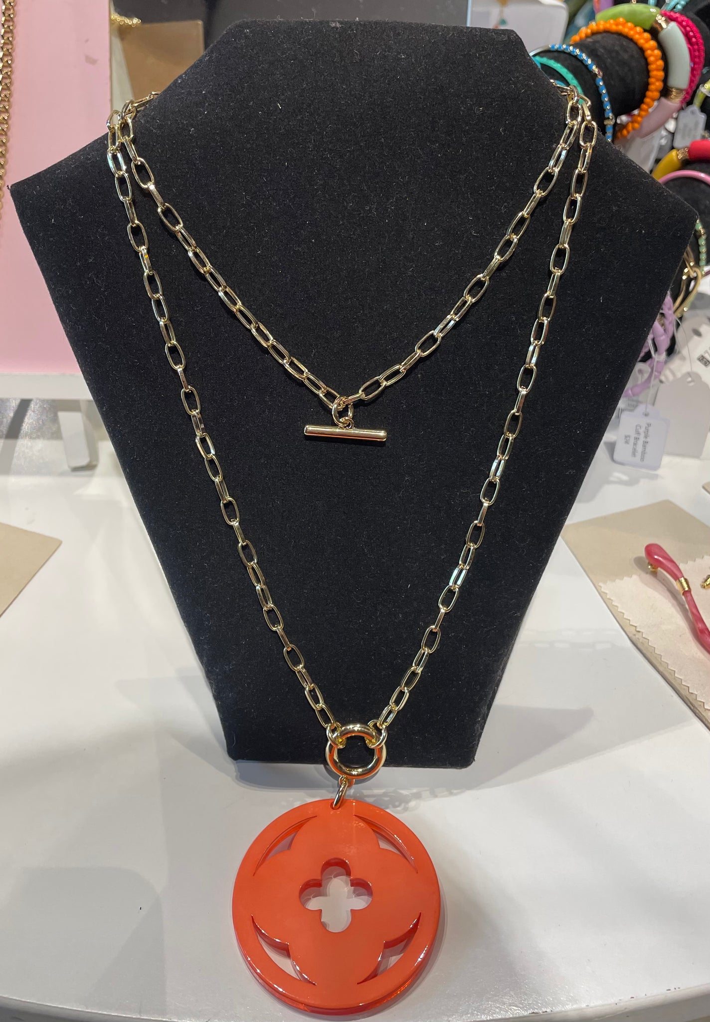 Gold Chain Circle Geom Necklace