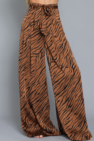 Akkaa Tiger Striped Pants